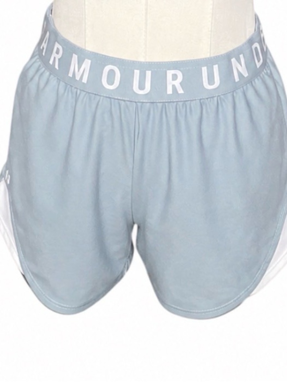 Under Armour Women’s Blue Athletic Running Shorts - Picture 2 of 3